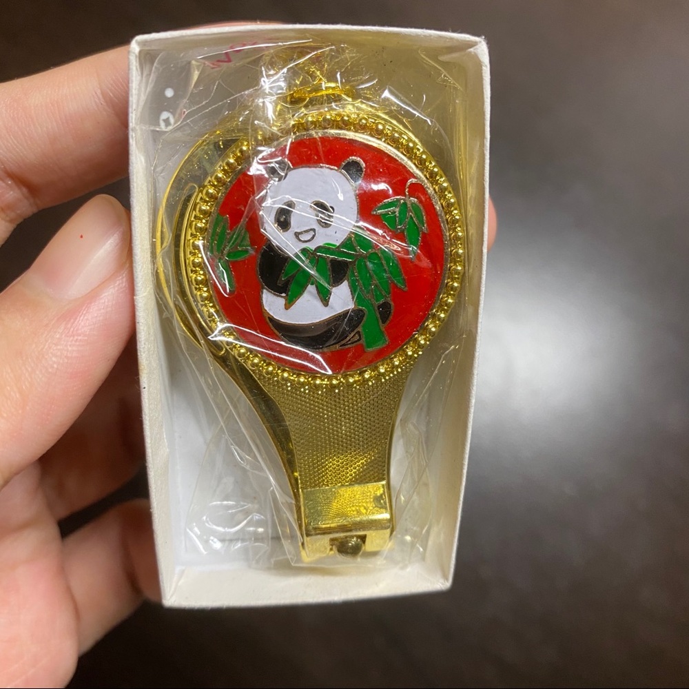Brand new panda nail clip